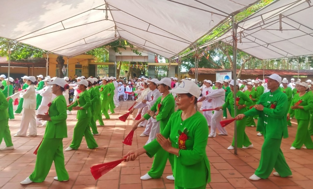 Lục Nam: Cụm thi đua số 5 tổ chức Hội khỏe truyền thống người cao tuổi năm 2024